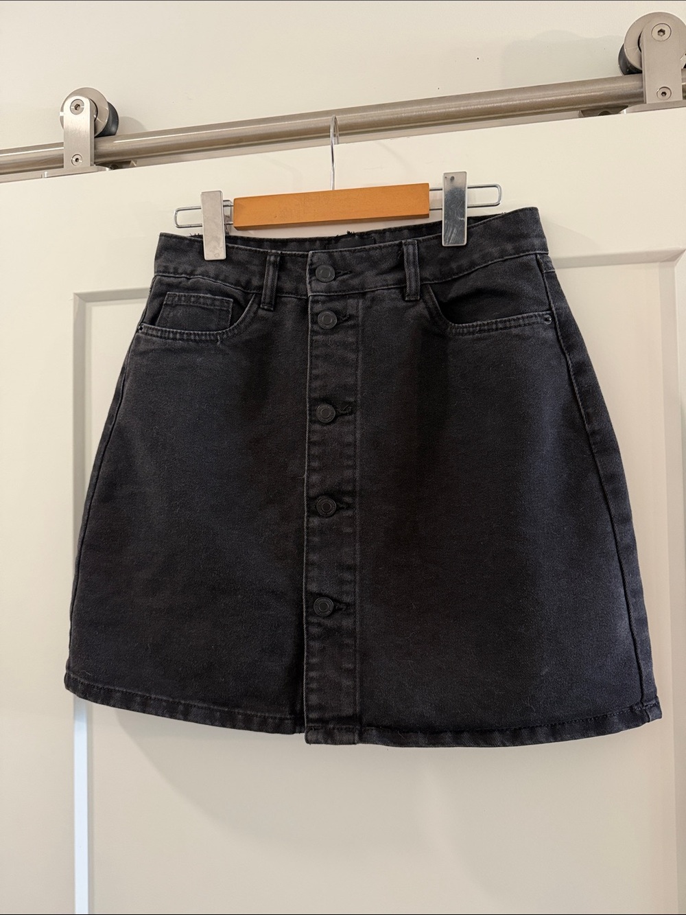Vero Moda Black Button-Front Mini Skirt